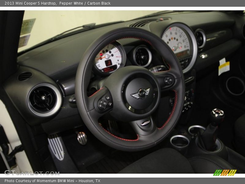 Pepper White / Carbon Black 2013 Mini Cooper S Hardtop