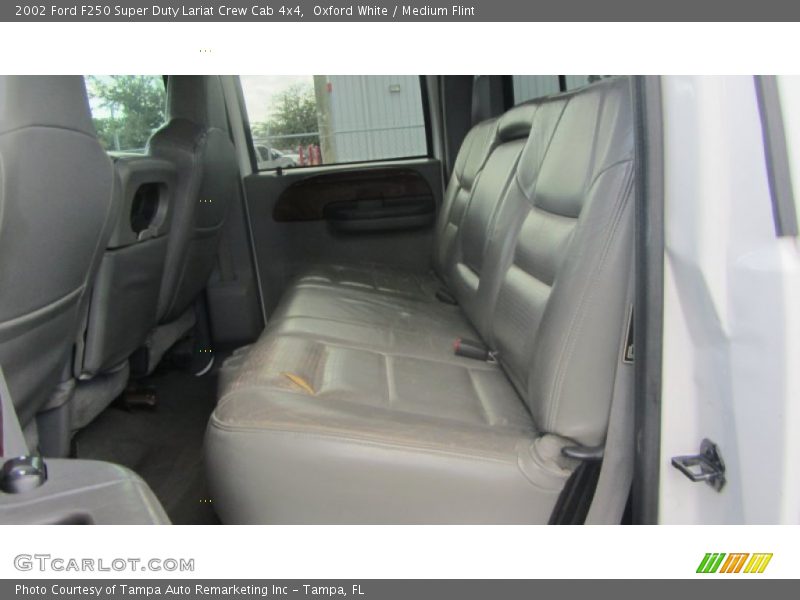 Oxford White / Medium Flint 2002 Ford F250 Super Duty Lariat Crew Cab 4x4