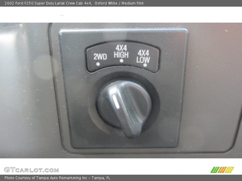 Oxford White / Medium Flint 2002 Ford F250 Super Duty Lariat Crew Cab 4x4