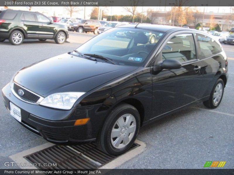 Pitch Black / Charcoal 2007 Ford Focus ZX3 SE Coupe
