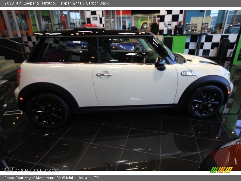 Pepper White / Carbon Black 2013 Mini Cooper S Hardtop