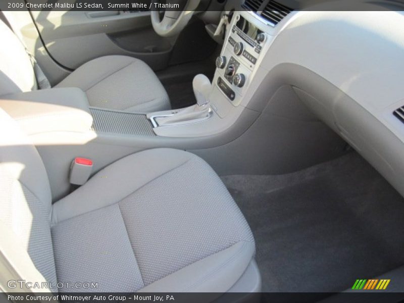 Summit White / Titanium 2009 Chevrolet Malibu LS Sedan