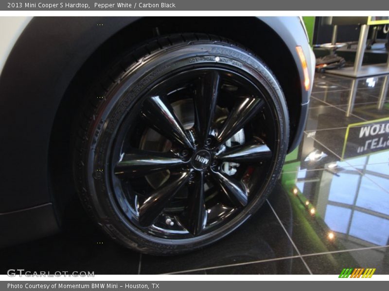 Pepper White / Carbon Black 2013 Mini Cooper S Hardtop