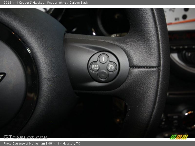 Pepper White / Carbon Black 2013 Mini Cooper S Hardtop