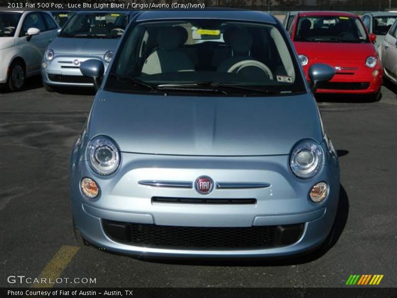 Luce Blu (Light Blue) / Grigio/Avorio (Gray/Ivory) 2013 Fiat 500 Pop