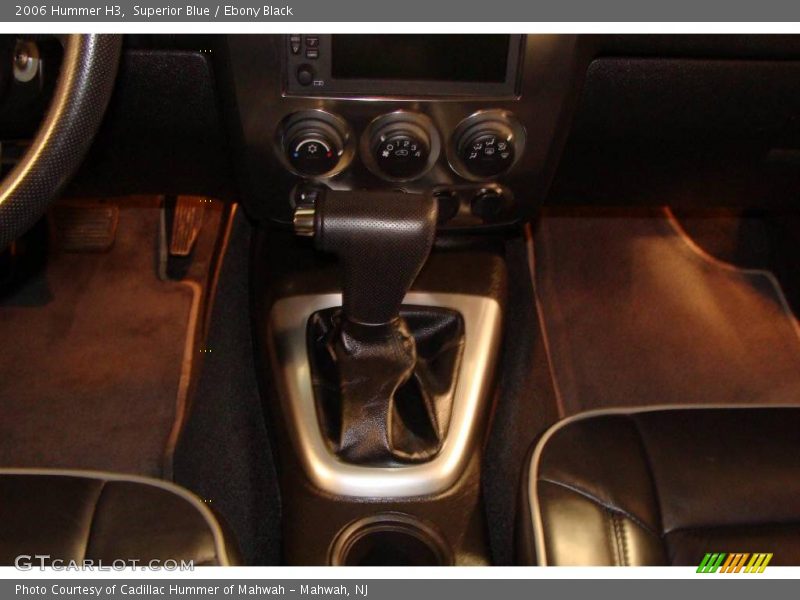 Superior Blue / Ebony Black 2006 Hummer H3