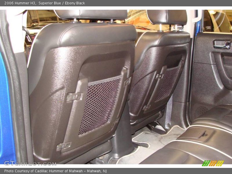 Superior Blue / Ebony Black 2006 Hummer H3