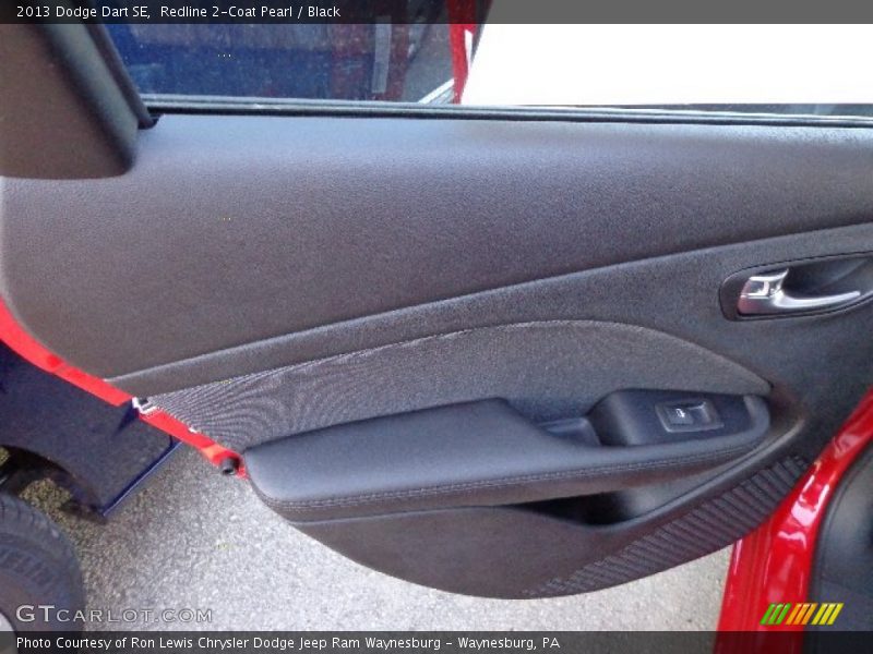 Redline 2-Coat Pearl / Black 2013 Dodge Dart SE