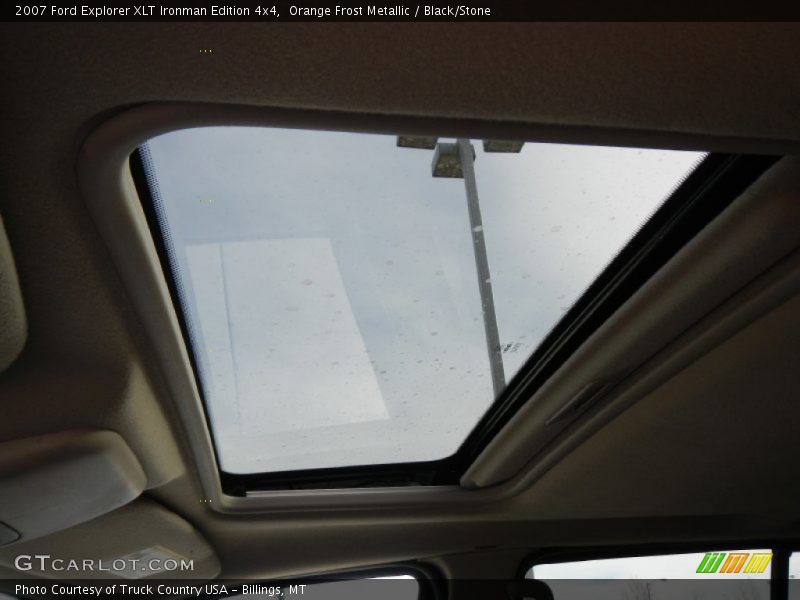 Sunroof of 2007 Explorer XLT Ironman Edition 4x4