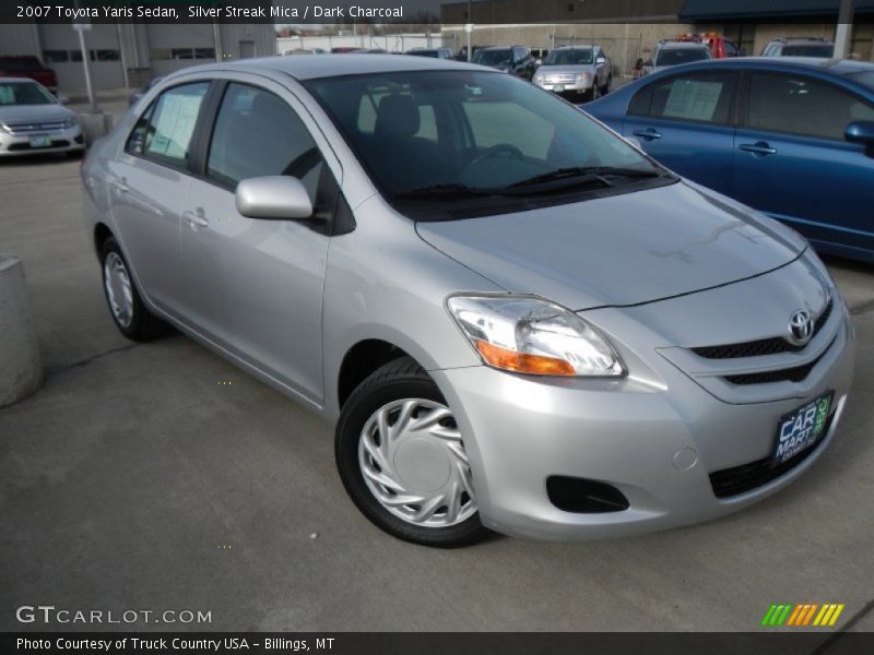 Silver Streak Mica / Dark Charcoal 2007 Toyota Yaris Sedan
