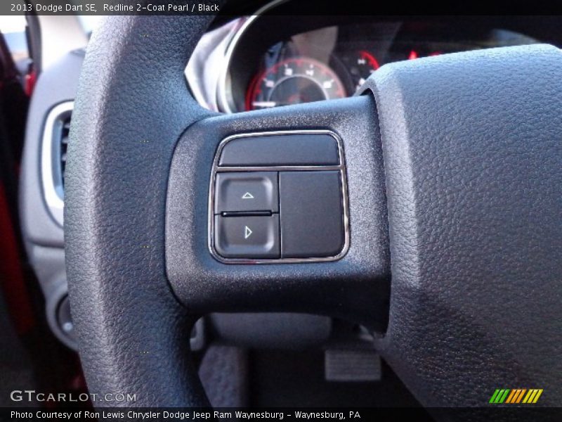 Redline 2-Coat Pearl / Black 2013 Dodge Dart SE