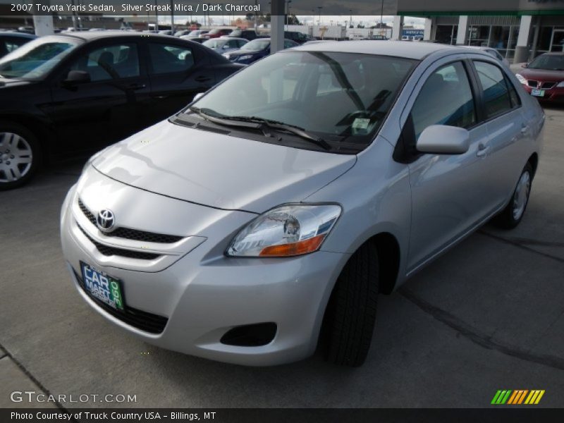 Silver Streak Mica / Dark Charcoal 2007 Toyota Yaris Sedan