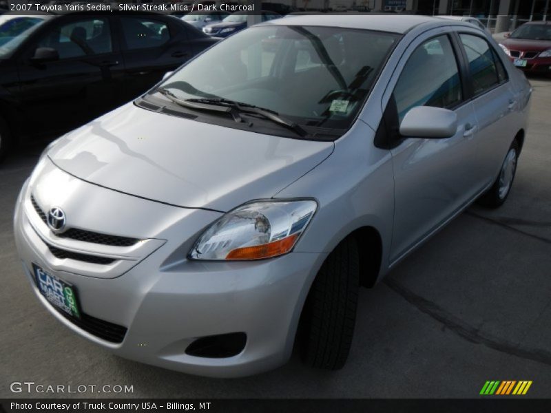 Silver Streak Mica / Dark Charcoal 2007 Toyota Yaris Sedan