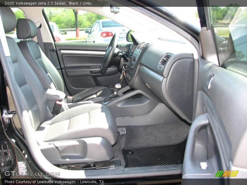 Black / Grey 2005 Volkswagen Jetta 2.5 Sedan