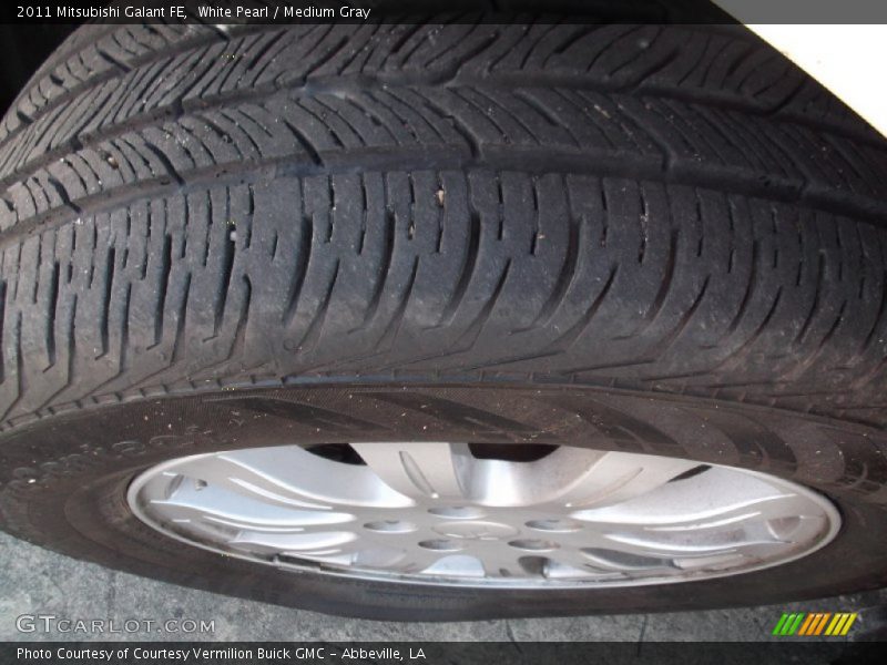White Pearl / Medium Gray 2011 Mitsubishi Galant FE