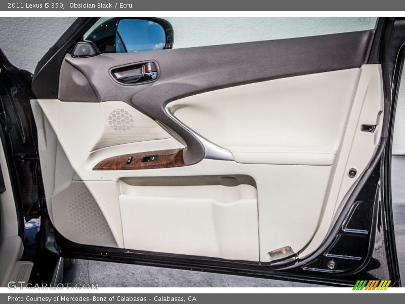 Door Panel of 2011 IS 350