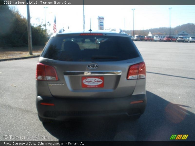 Titanium Silver / Gray 2012 Kia Sorento LX V6
