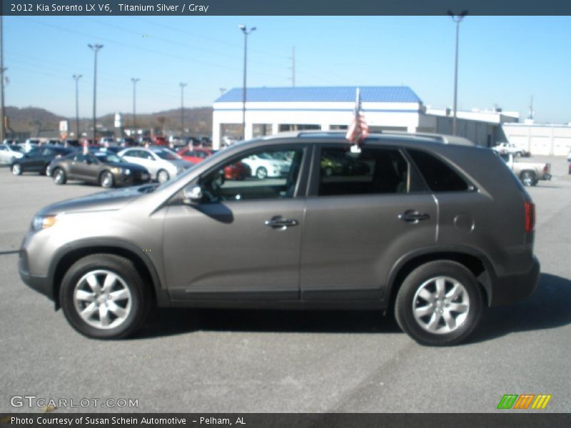 Titanium Silver / Gray 2012 Kia Sorento LX V6