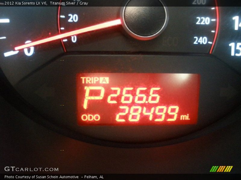 Titanium Silver / Gray 2012 Kia Sorento LX V6