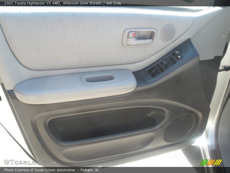 Millenium Silver Metallic / Ash Gray 2007 Toyota Highlander V6 4WD