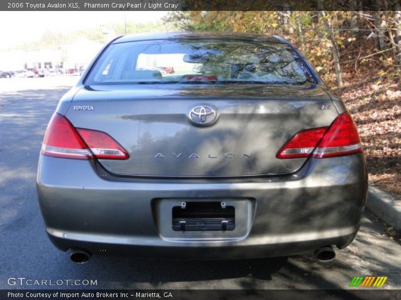 Phantom Gray Pearl / Light Gray 2006 Toyota Avalon XLS