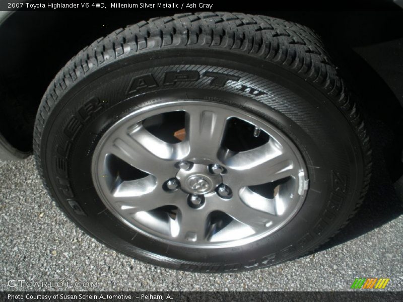 Millenium Silver Metallic / Ash Gray 2007 Toyota Highlander V6 4WD