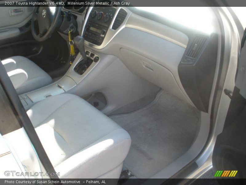 Millenium Silver Metallic / Ash Gray 2007 Toyota Highlander V6 4WD