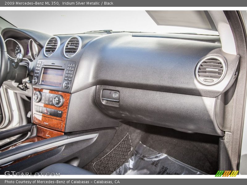 Iridium Silver Metallic / Black 2009 Mercedes-Benz ML 350