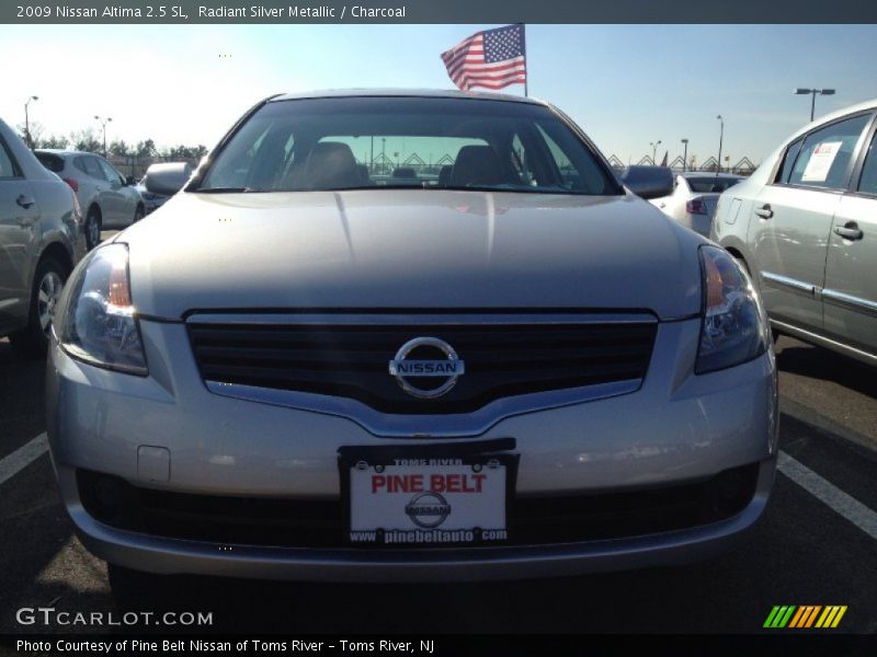 Radiant Silver Metallic / Charcoal 2009 Nissan Altima 2.5 SL