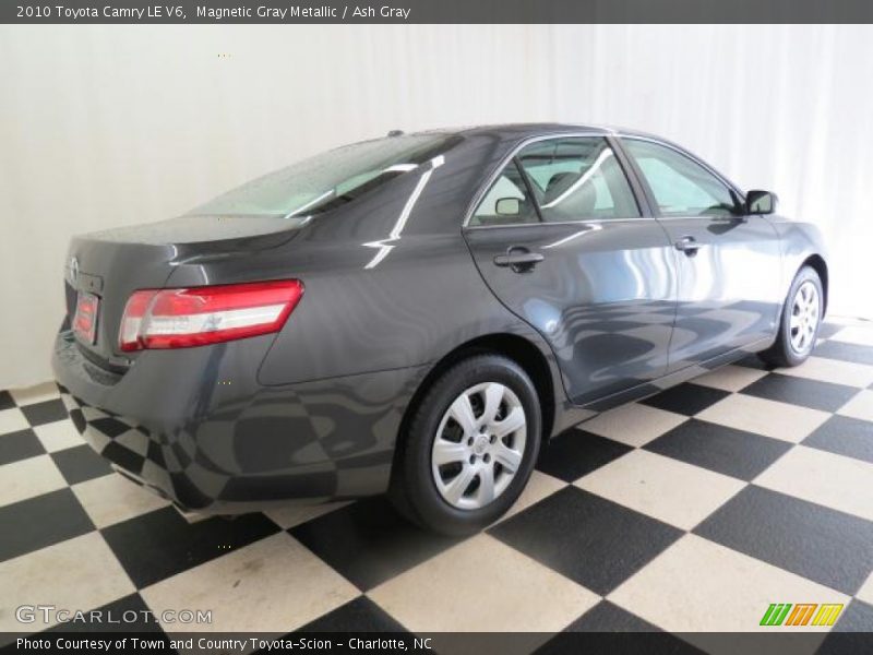 Magnetic Gray Metallic / Ash Gray 2010 Toyota Camry LE V6