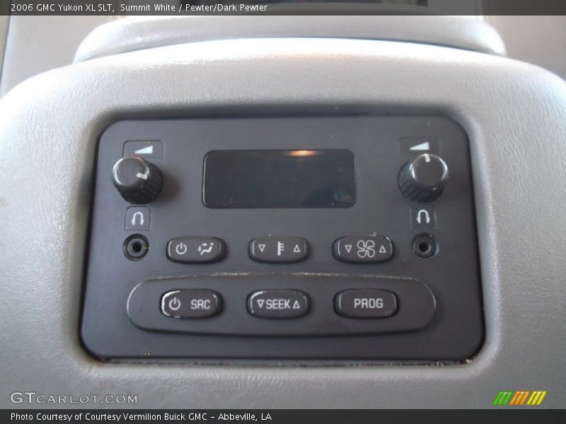 Summit White / Pewter/Dark Pewter 2006 GMC Yukon XL SLT