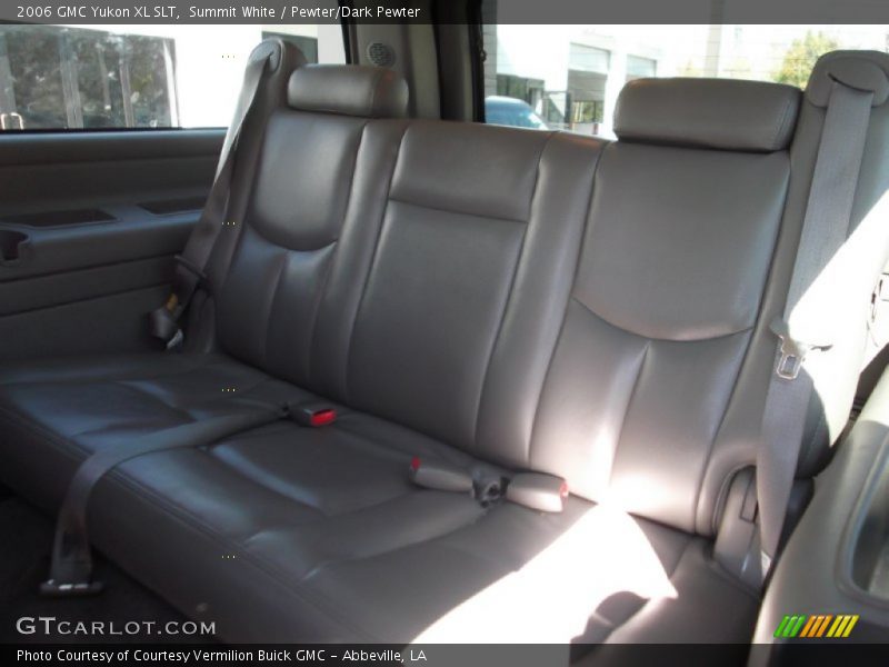 Summit White / Pewter/Dark Pewter 2006 GMC Yukon XL SLT
