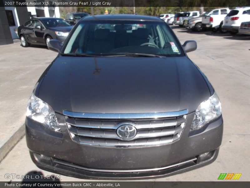 Phantom Gray Pearl / Light Gray 2007 Toyota Avalon XLS