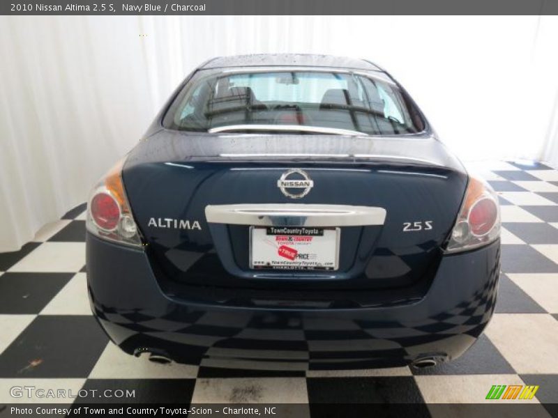 Navy Blue / Charcoal 2010 Nissan Altima 2.5 S