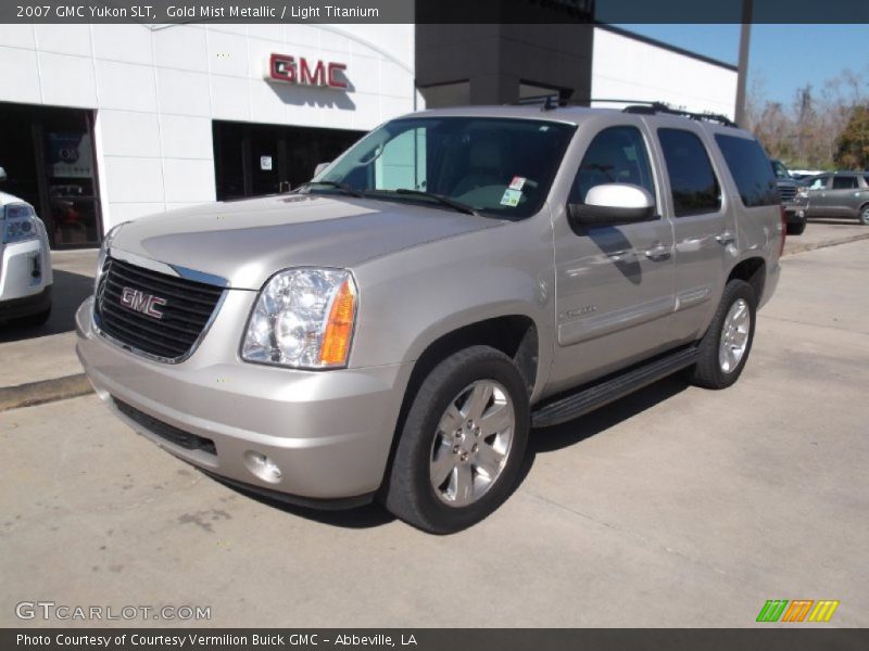 Gold Mist Metallic / Light Titanium 2007 GMC Yukon SLT