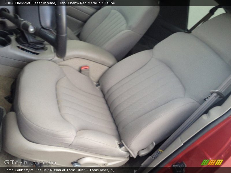 Front Seat of 2004 Blazer Xtreme