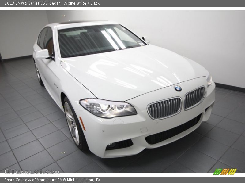 Alpine White / Black 2013 BMW 5 Series 550i Sedan