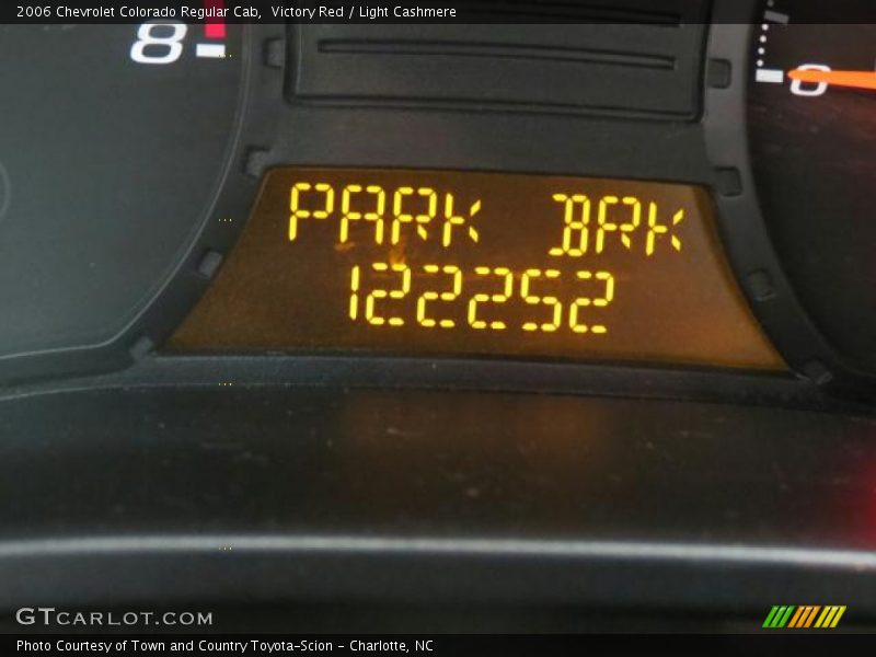 Victory Red / Light Cashmere 2006 Chevrolet Colorado Regular Cab