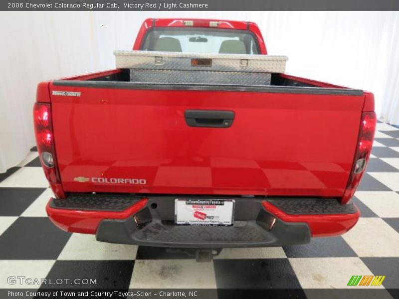 Victory Red / Light Cashmere 2006 Chevrolet Colorado Regular Cab