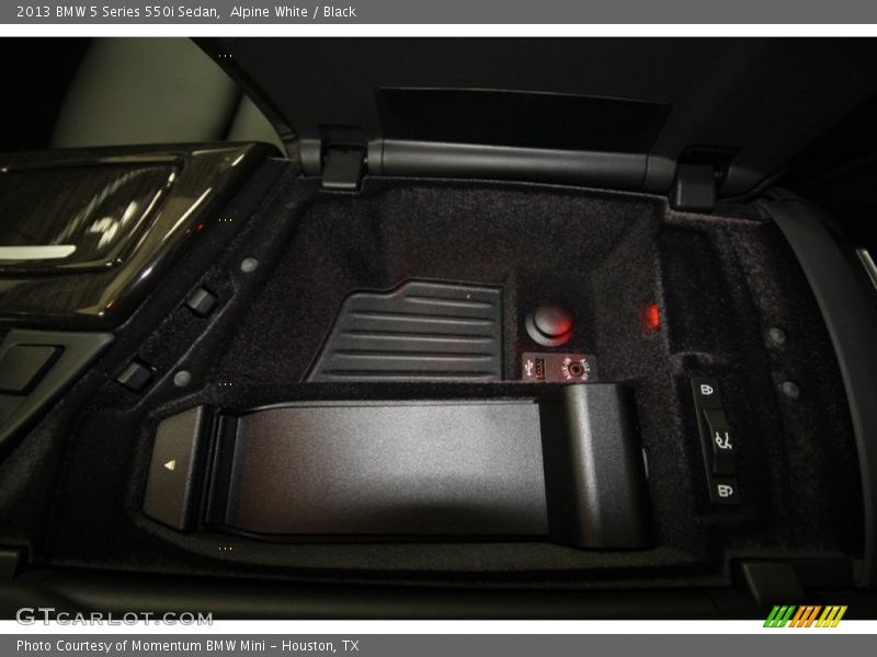 Alpine White / Black 2013 BMW 5 Series 550i Sedan