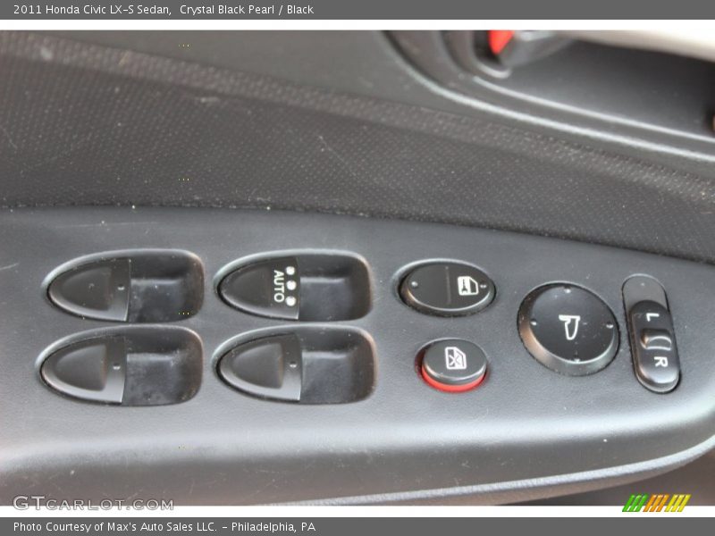 Controls of 2011 Civic LX-S Sedan