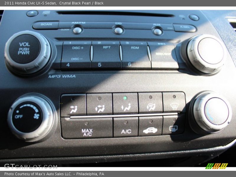 Controls of 2011 Civic LX-S Sedan