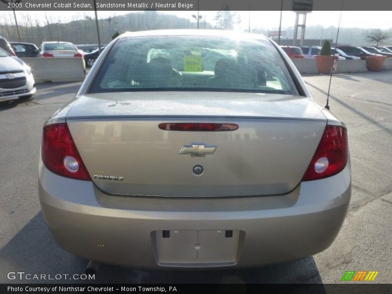 Sandstone Metallic / Neutral Beige 2005 Chevrolet Cobalt Sedan