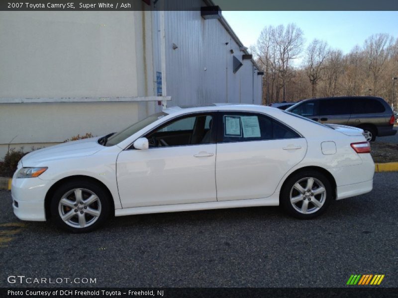 Super White / Ash 2007 Toyota Camry SE