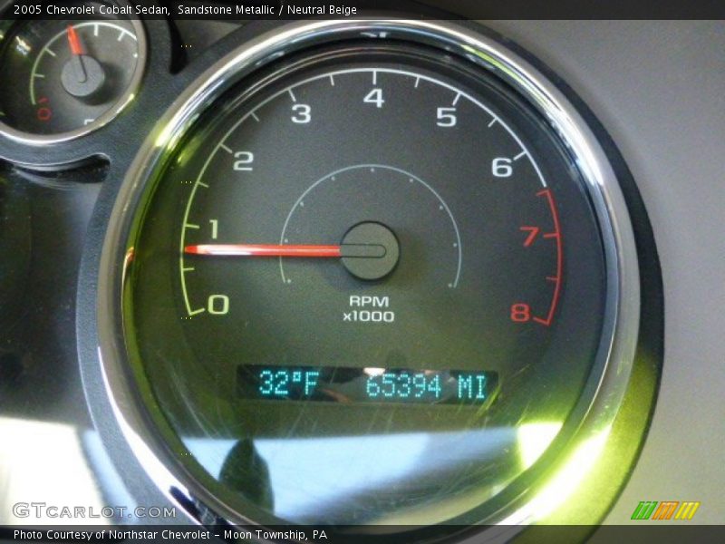 Sandstone Metallic / Neutral Beige 2005 Chevrolet Cobalt Sedan