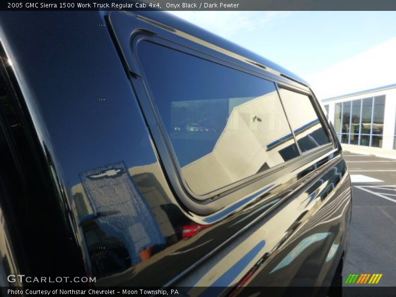 Onyx Black / Dark Pewter 2005 GMC Sierra 1500 Work Truck Regular Cab 4x4