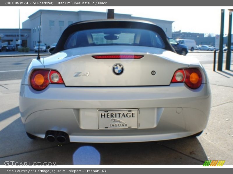 Titanium Silver Metallic / Black 2004 BMW Z4 2.5i Roadster