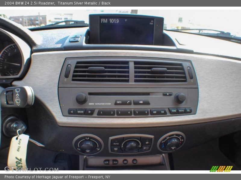 Titanium Silver Metallic / Black 2004 BMW Z4 2.5i Roadster