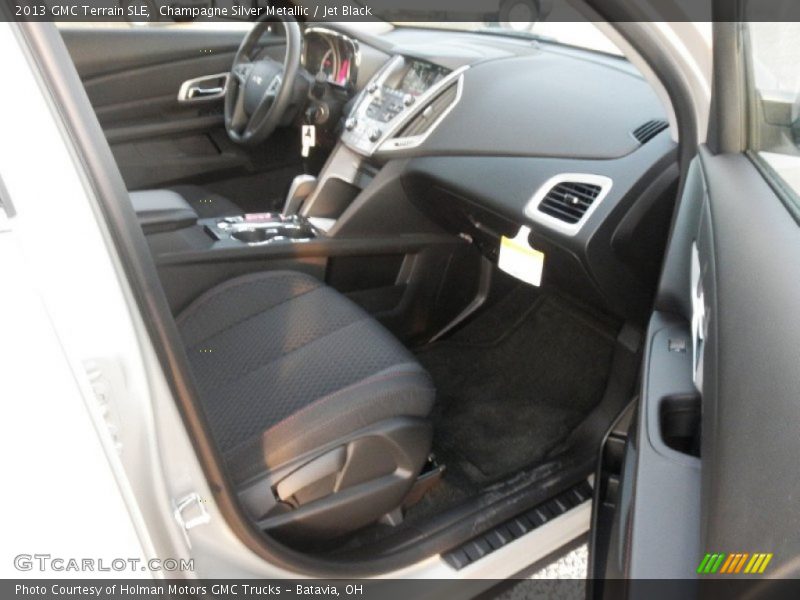 Champagne Silver Metallic / Jet Black 2013 GMC Terrain SLE
