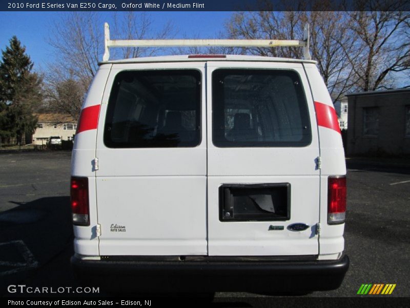 Oxford White / Medium Flint 2010 Ford E Series Van E250 Cargo